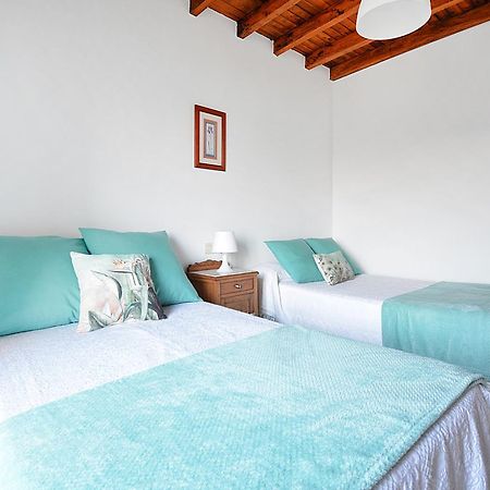 Casa En Muros Con Preciosas Vistas Al Mar Exterior photo